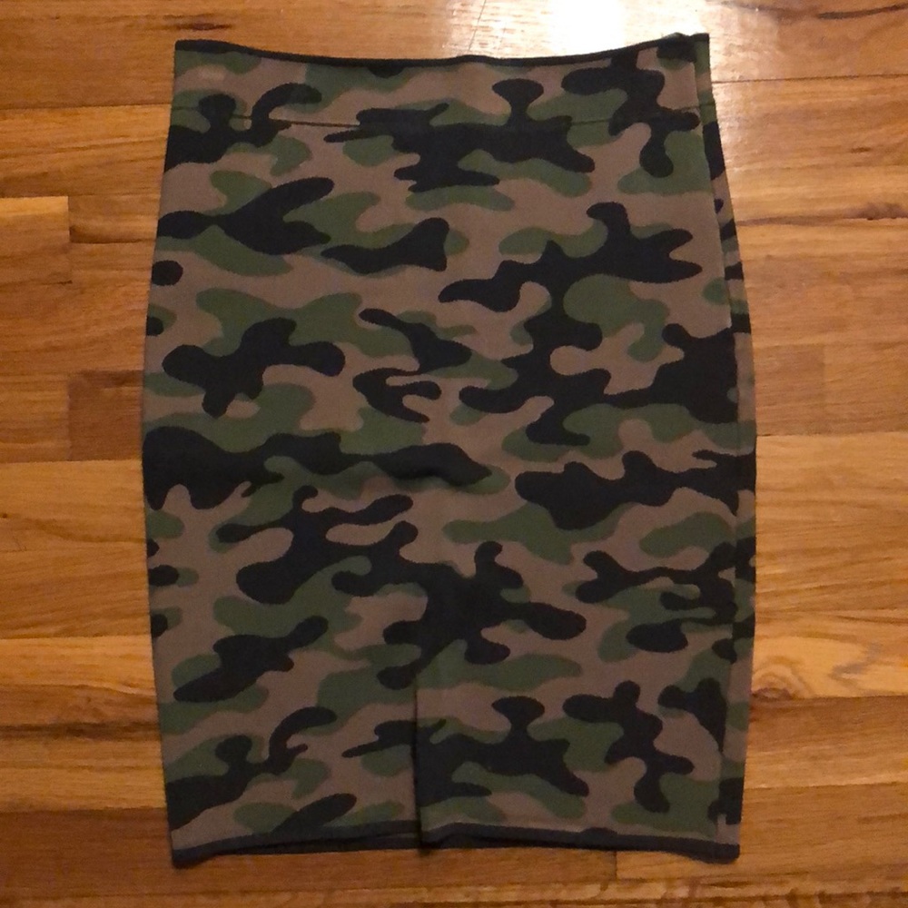 BCBG MaxAzria Bandage Camouflage Skirt
